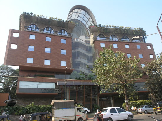 Sai Palace Hotel